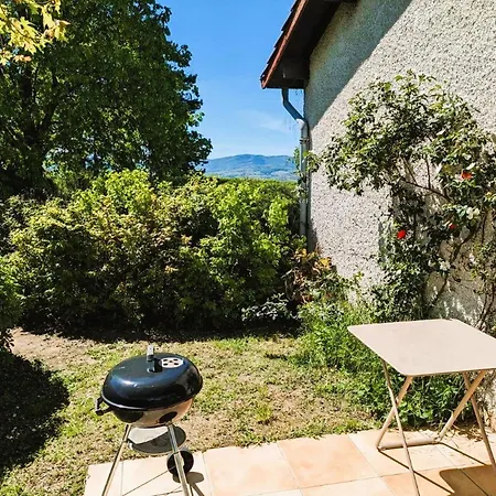 Avec Piscine Et Vue Panoramique Limas